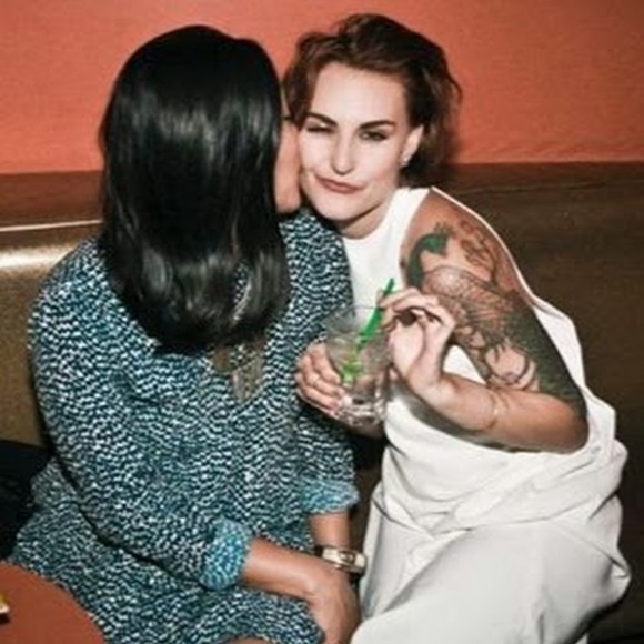 Meet your Posher, Shasta - Picture 1 of 1